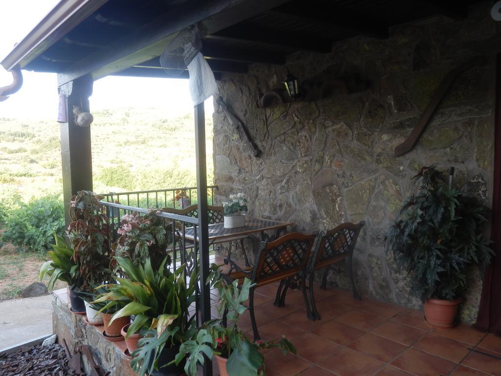 Casa Rural Los Olivos Sotoserrano ภายนอก รูปภาพ