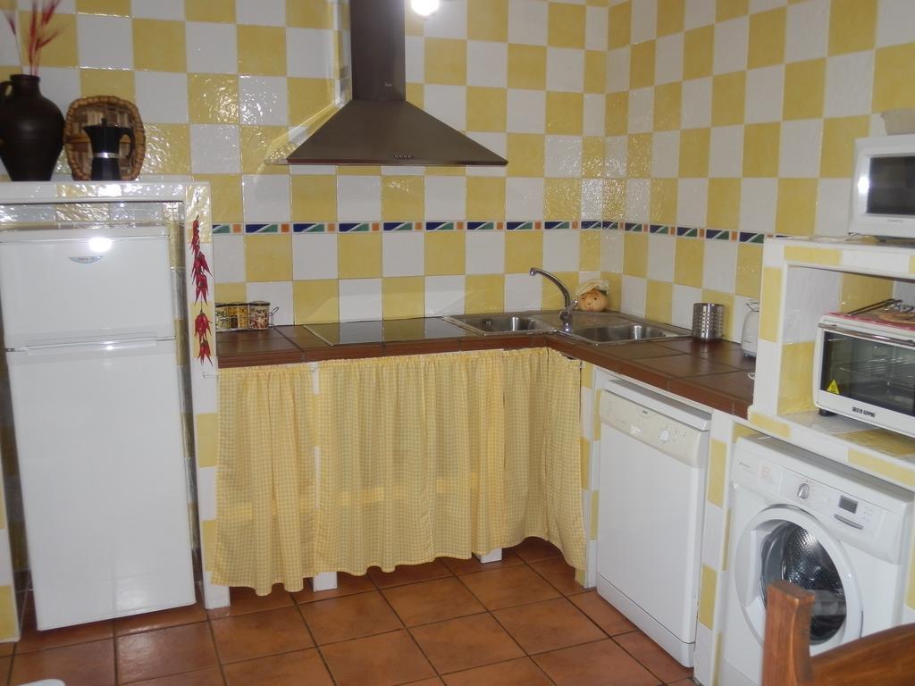 Casa Rural Los Olivos Sotoserrano ภายนอก รูปภาพ
