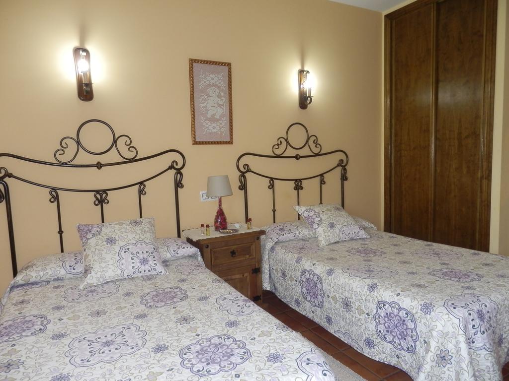 Casa Rural Los Olivos Sotoserrano ภายนอก รูปภาพ